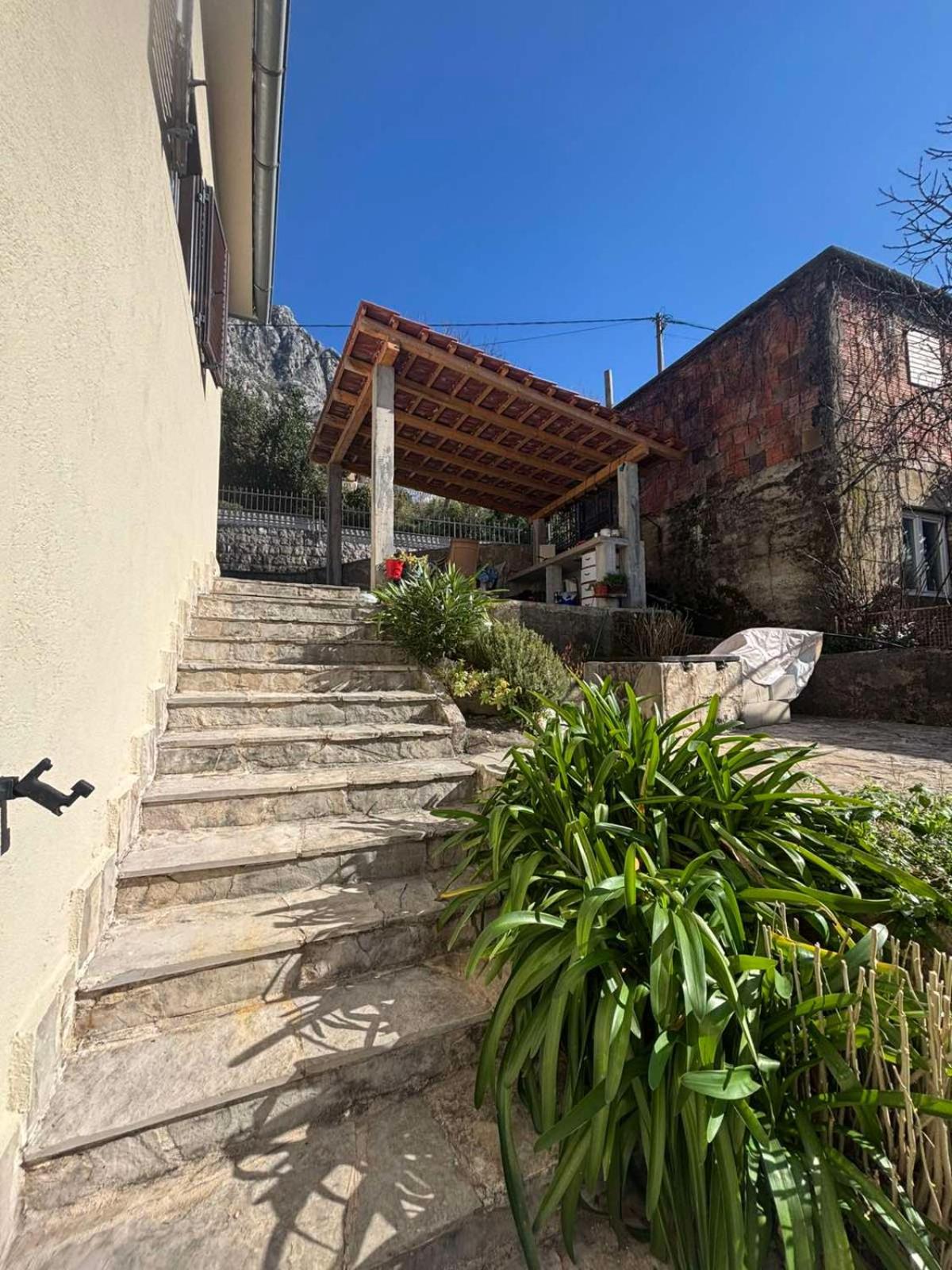 Apartments Samardzic Kotor Bagian luar foto
