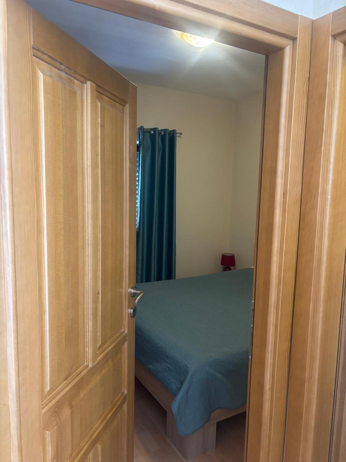 Apartments Samardzic Kotor Bagian luar foto